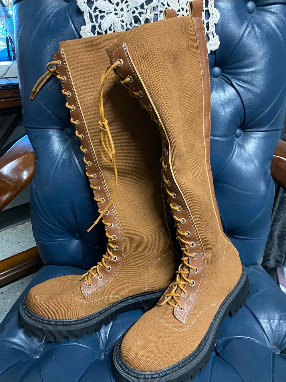 Men's Tall Lace-Up Canvas Boots in Tan
